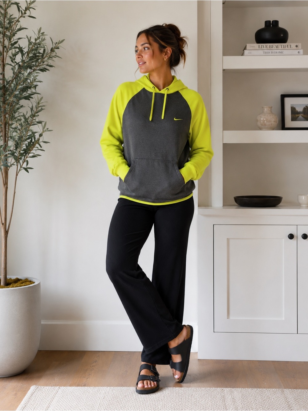 Nike Therma-FIT Hoodie XS Gray Volt Neon Pullover Athletic Sweatshirt